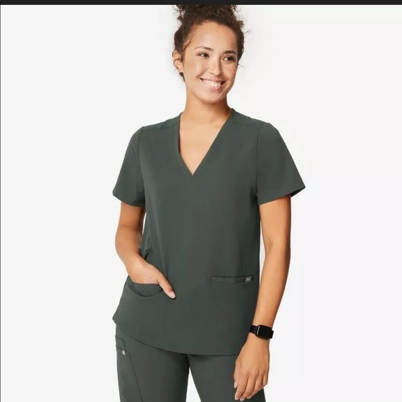 NWT Figs Moss Green - Picture 3 of 4